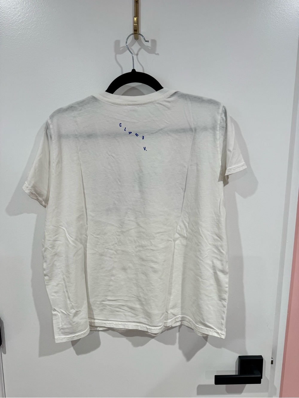 Clare V White Tee with Bold Blue 'Los Angeles Je T'aime' Graphic - Picture 4 of 7